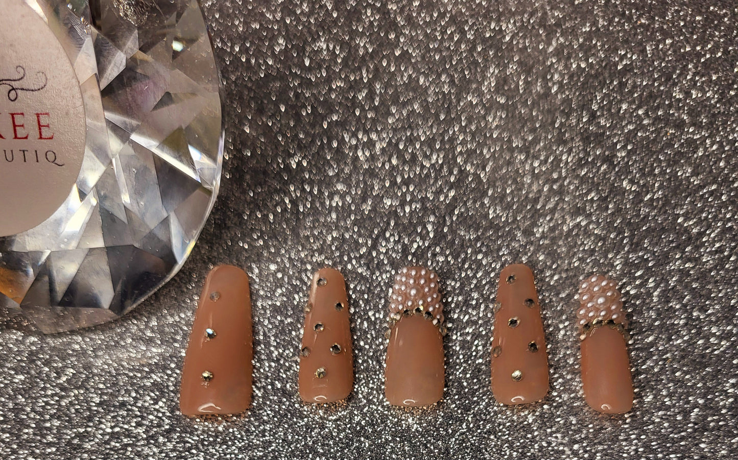 Pearl Decor French Tips Press On Nails With Rhinestones
