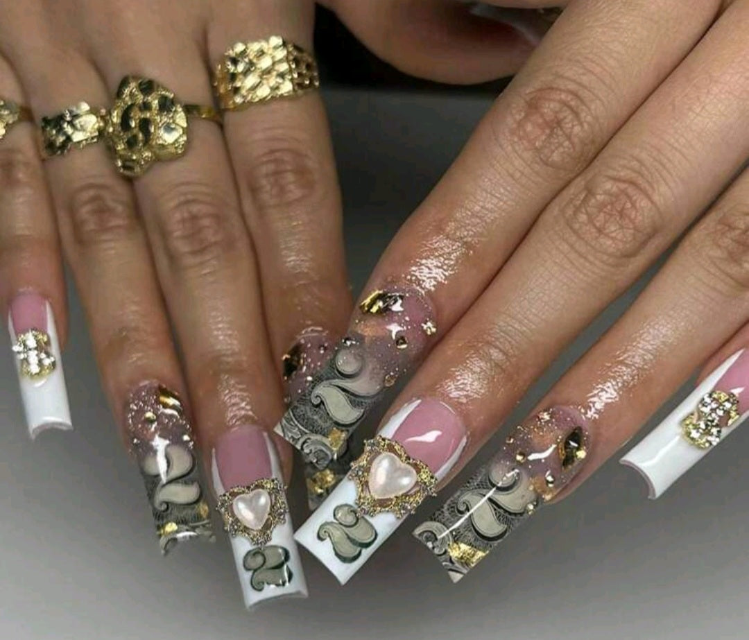 Money Design Press On Nails With 3D Heart Decor And Gold Flakes