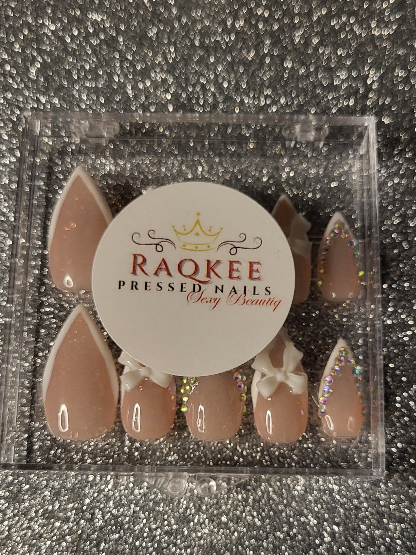 White Deep V French Tips Press On Nails With Rhinestones And Bow Decor