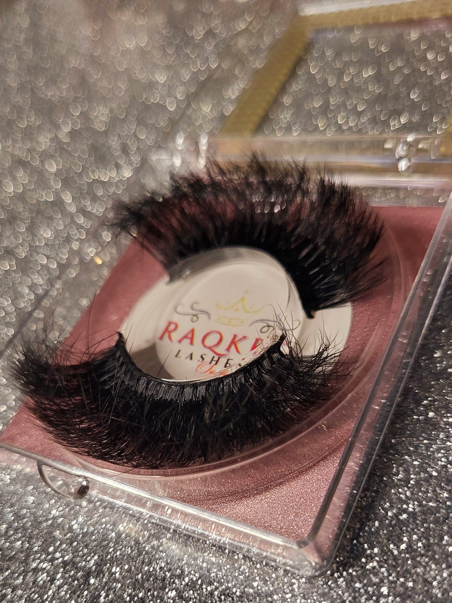 Too Tempting Lashes