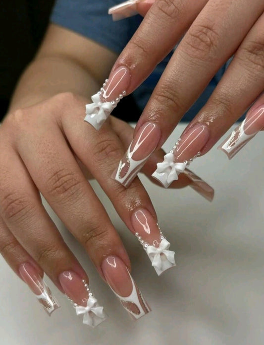 White French Tips Press On Nails With Bow And Pearl Decor