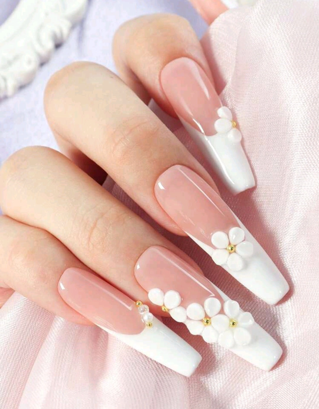 White French Tips Press On Nails With 3D Flower Decor